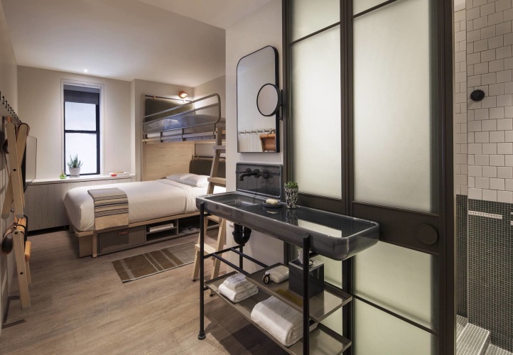 Moxy Nyc Times Square photo 8