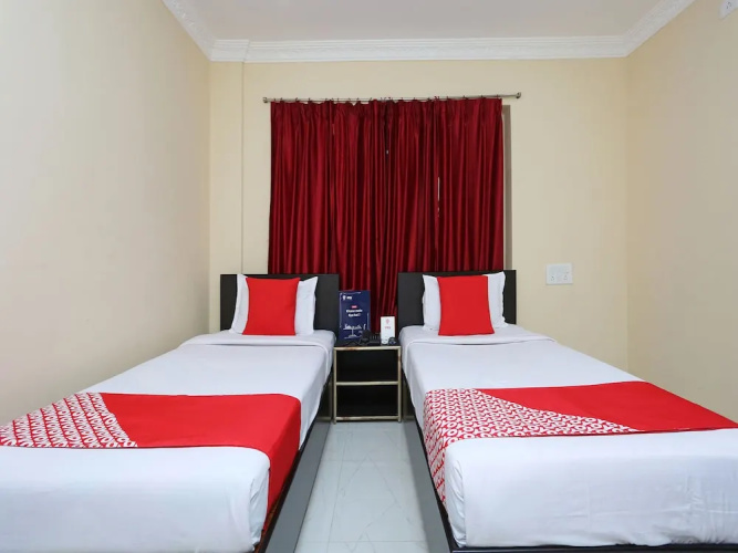 4439 Aura Inn