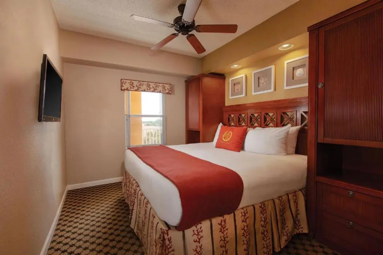 Beautiful Condo Near Disney World