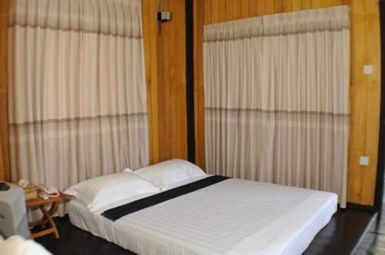 E.F.R Seconda Casa Beach Resort