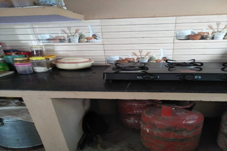 OYO HOME 84175 Etu Adventures Homestay