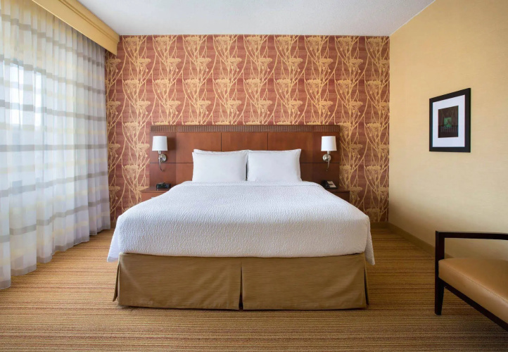 Courtyard by Marriott Mahwah