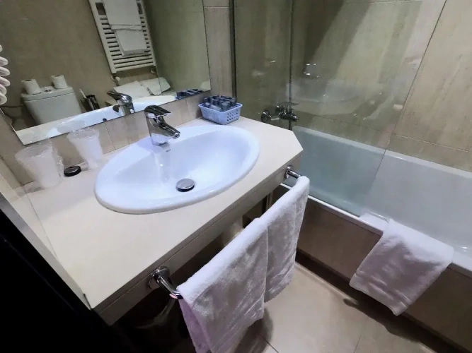 Classic Quadruple room
