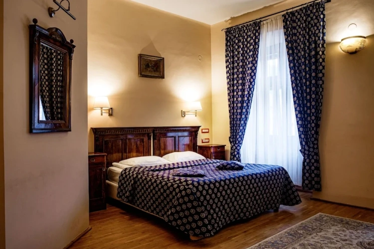 Deluxe Double room with view