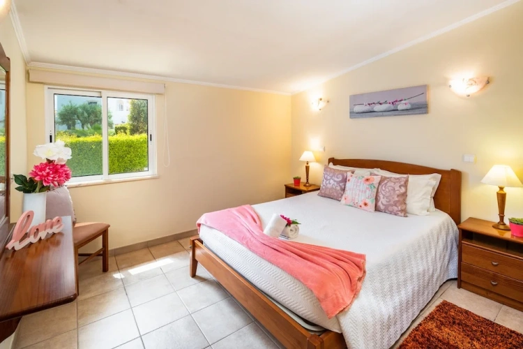 1 Bedroom Standard Basement Apartment