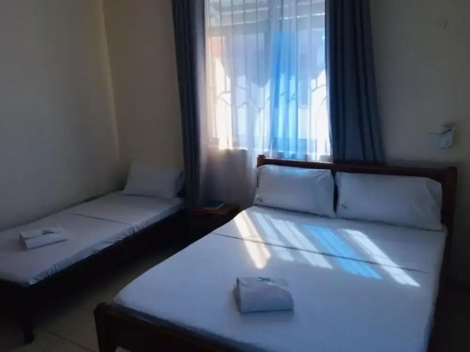 Merry Villa Hotel  Apartments