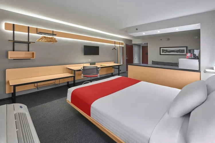 Double Suite