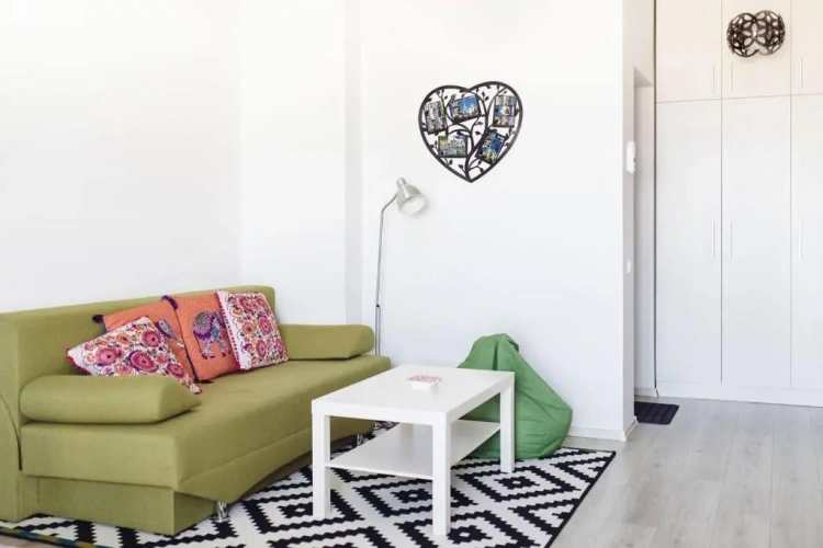 2 Bedrooms Apartment