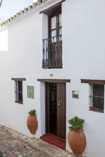 Tugasa Casas Castillo de Castellar