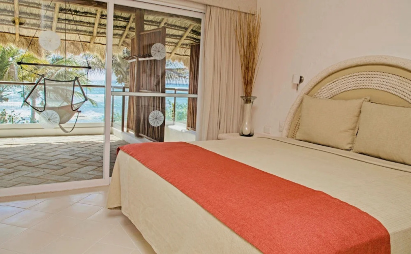 Las Villas Akumal  2B-15 by SkyRun