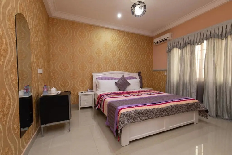 A.G Hotel And Suites