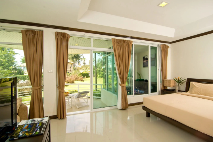Makathanee Resort