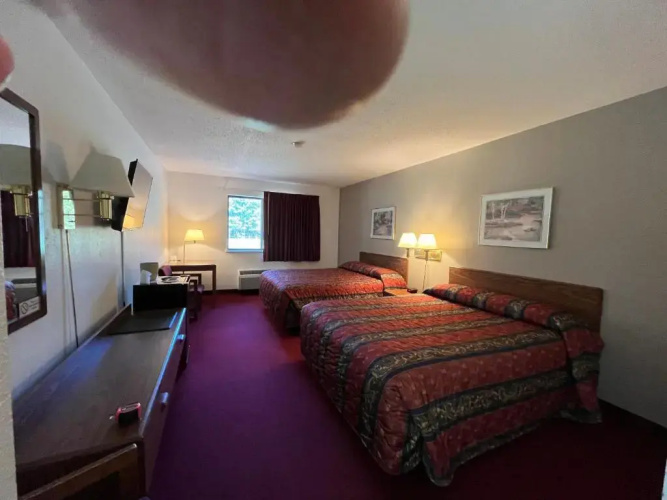 Boulder Bear Motor Lodge