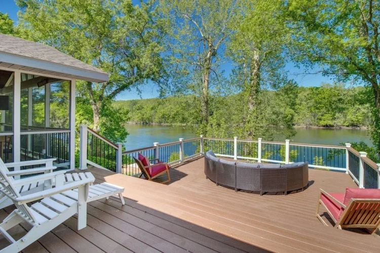 2 Bedrooms Cottage