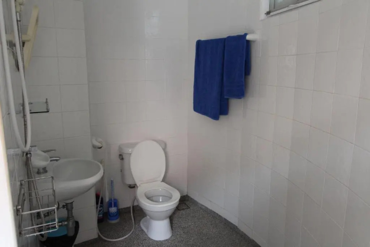 4 bedroom villa- sleeps 8