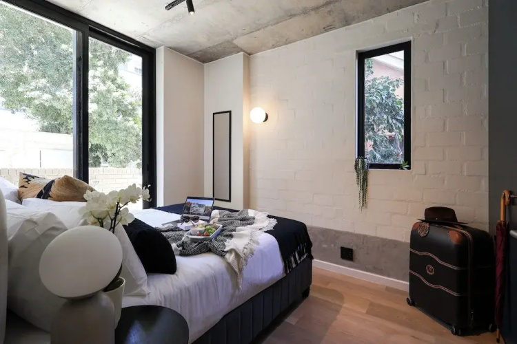 THREE43 on B - Fluent Serviced Apartments
