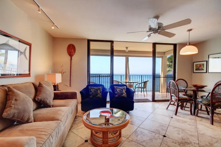Kihei Beach #506 by Ali'i Resorts