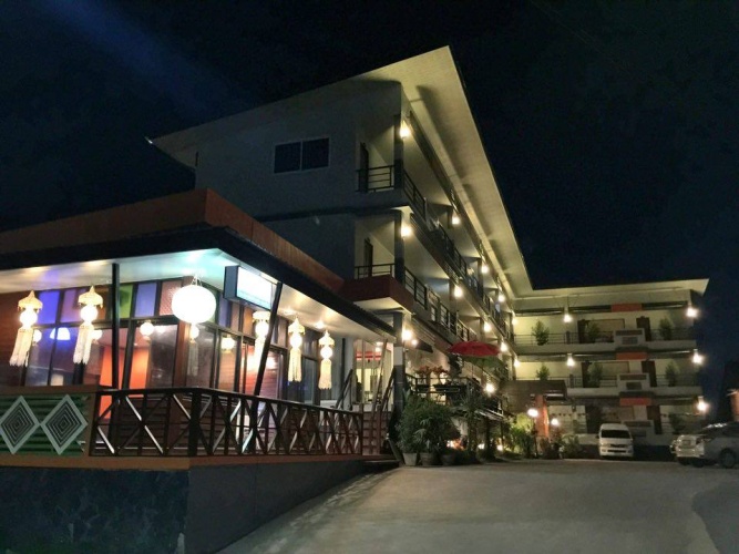Standard Triple room with balcony