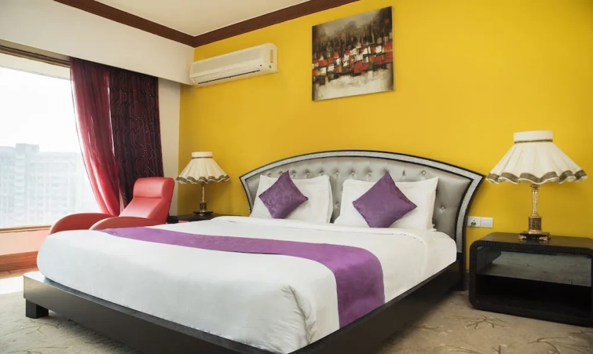 Deluxe Single room