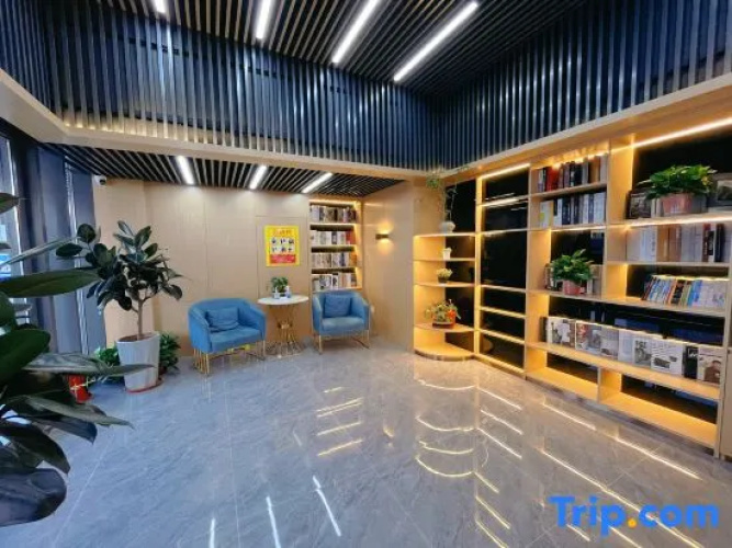 Super 8 Select Hotel