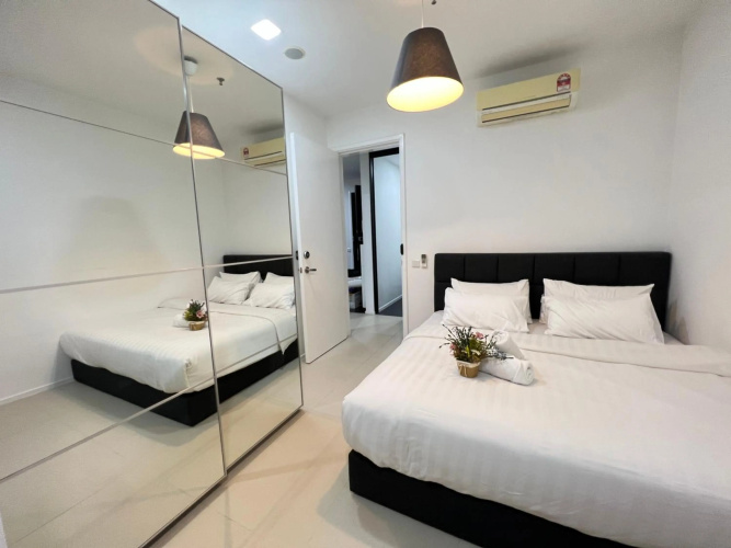 Arcoris SOHO Mont Kiara
