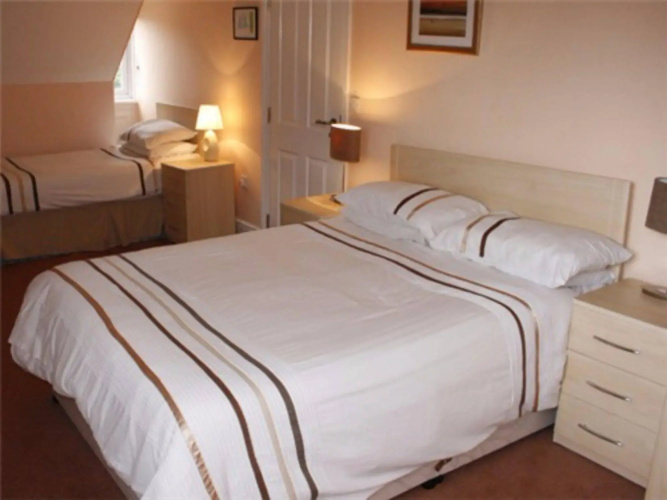 The Blue Keys Hotel