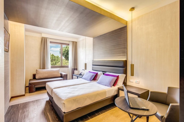 Warmth Hotel (Ex-Eur Suite) photo 15