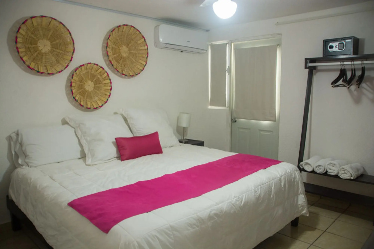 PiÃÂ±a Apartment by Andiani