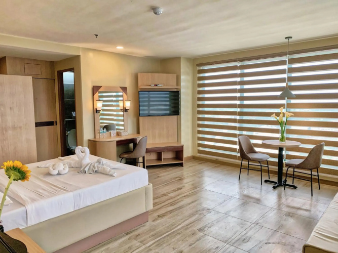 New Dawn Hotel Plus