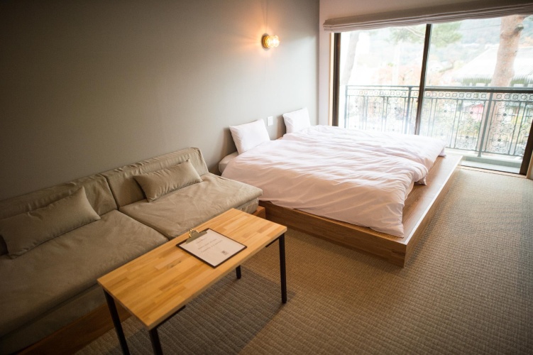 Triple room