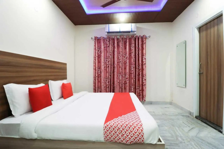 OYO Flagship 80584 Hotel Anand