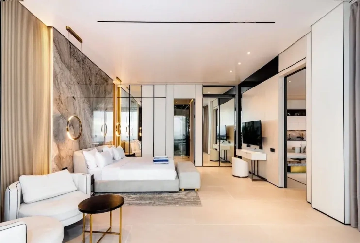 3 Bedrooms Luxury Apartment