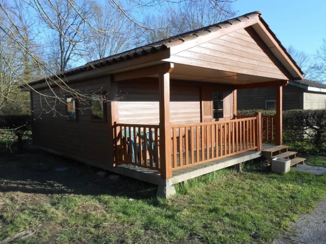 2 Bedrooms Chalet