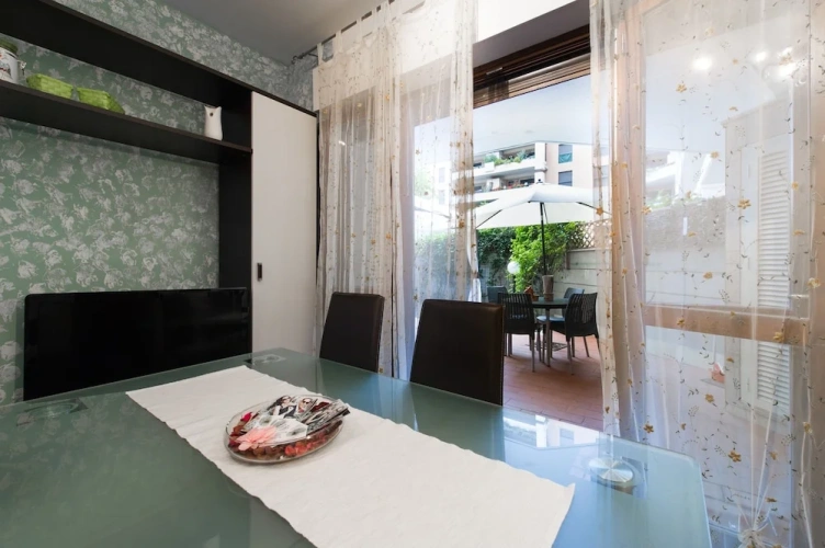 1 Bedroom Comfort room