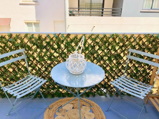 Studio Simone à la Mer - Cosy avec Balcon!