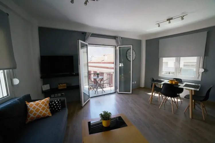 V&V Central & Elegant Apartment