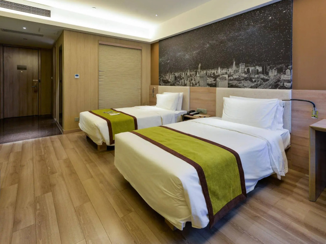 Atour Hotel
