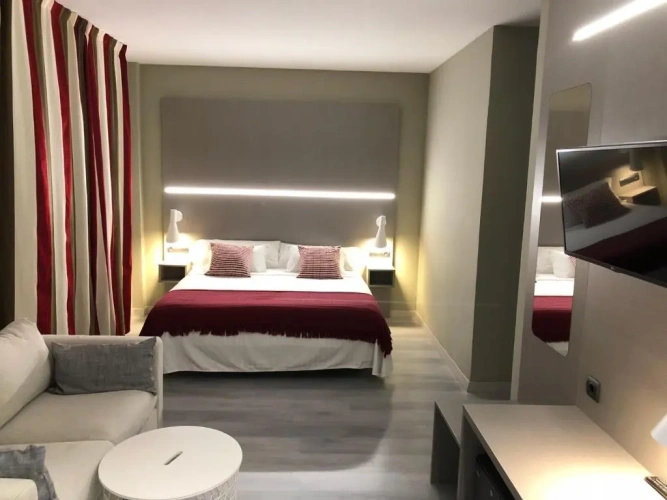 Deluxe Suite with balcony and with view