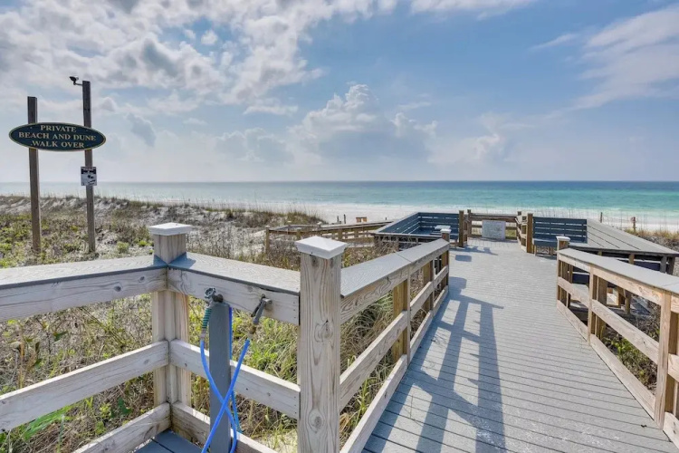Miramar Beach Retreat w/ Pool Access & Fireplace!