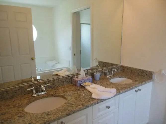 3 Bedroom, 2 Bath Tuscan Villa Vacation!