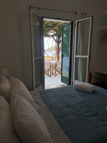 Simousi Beach House