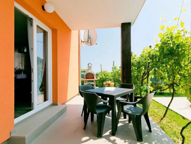 4S - One Bedroom No.2