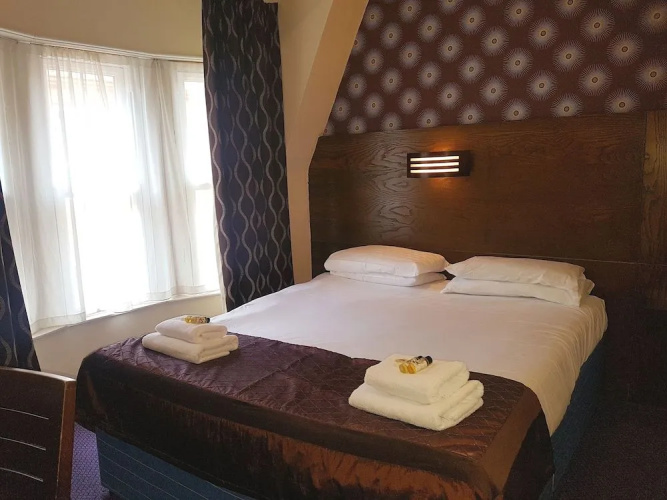 The Queensberry Hotel & Restaurant