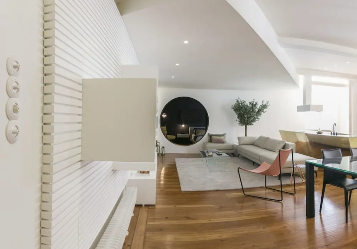 2 Bedrooms Luxury Apartment