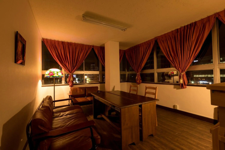 Almas Guest House