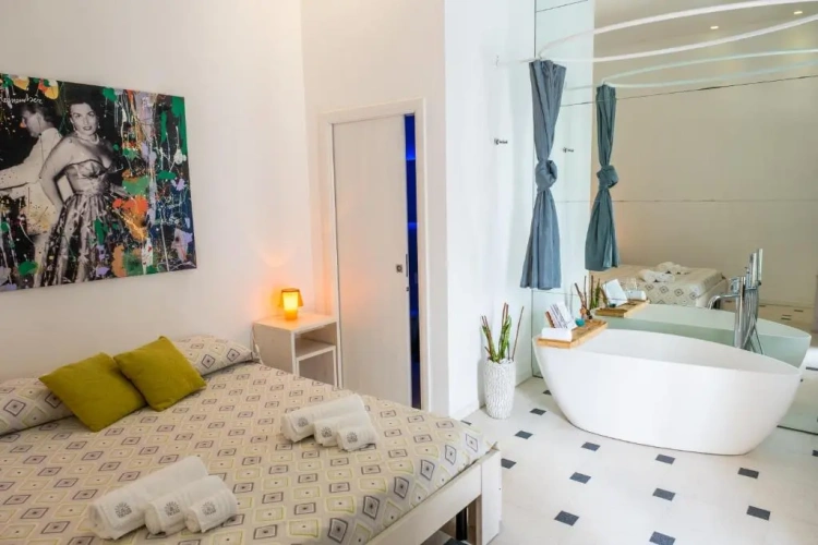 Deluxe Double room