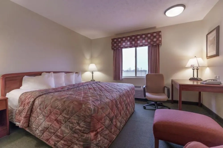 Suite with view