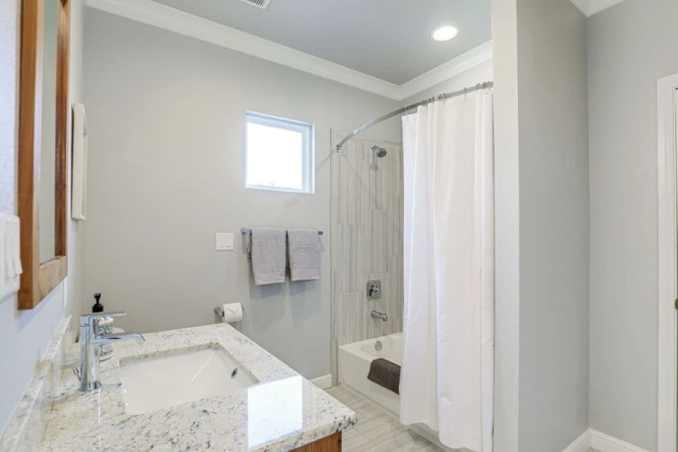 3 Bedrooms Cottage