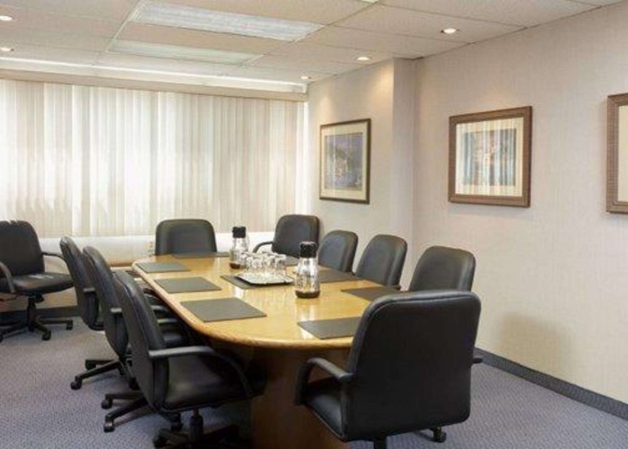 Quality Inn & Suites P.E. Trudeau Airport photo 12
