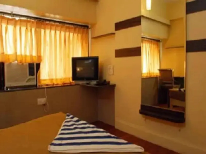 Hotel Golden Palace
